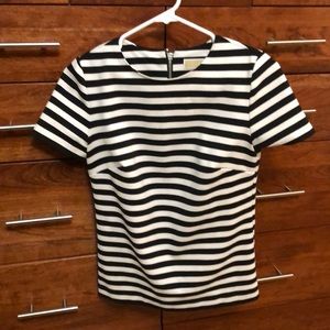Michael Kors  xsmall flattering stretchy top!